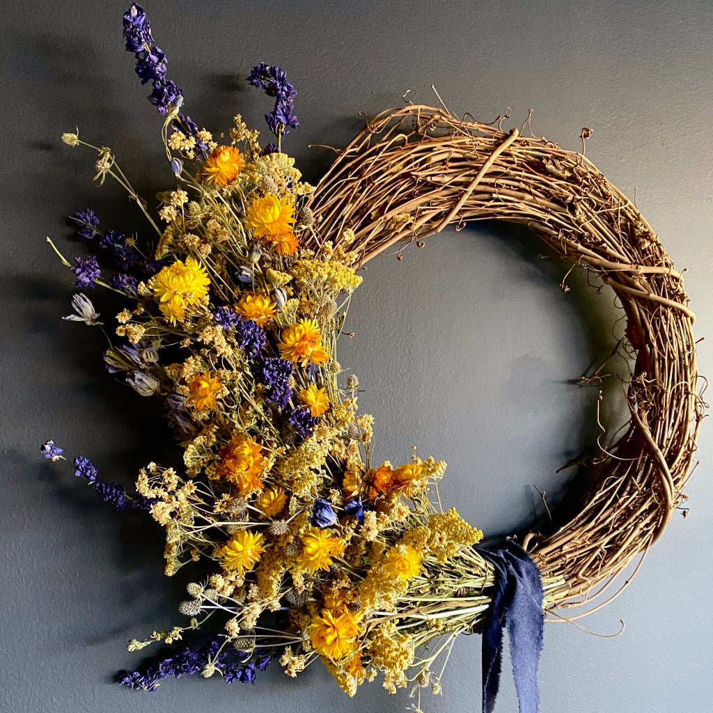 WORKSHOP: Dried floral wreath