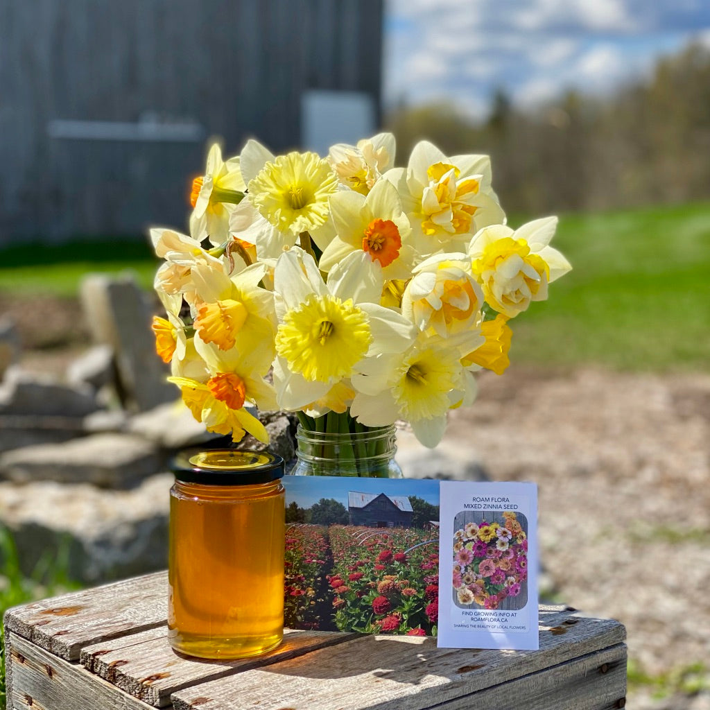 Shop Fresh Flowers & Honey Roam Flora